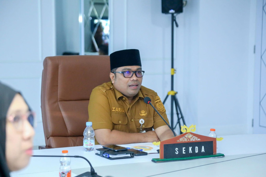Plh Sekdako Pimpin Rapat, Pekanbaru Deflasi di Januari 2025