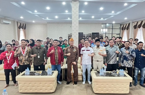 MNI FISIP Unri dan Hang Tuah Pekanbaru Tekankan Peran Mahasiswa Jaga NKRI dari Dampak Globalisasi