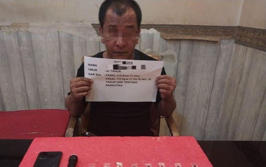 Pria di Jambi Ditangkap Polisi, Antar Sabu Pakai Botol Lalu Letakkan dalam Got