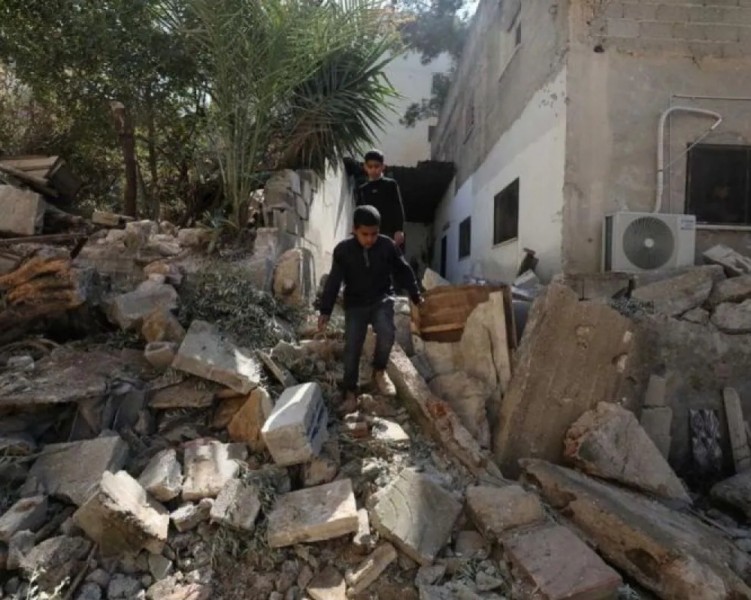 PBB sebut 63.000 metrik ton makanan menanti pencabutan blokade bantuan Gaza