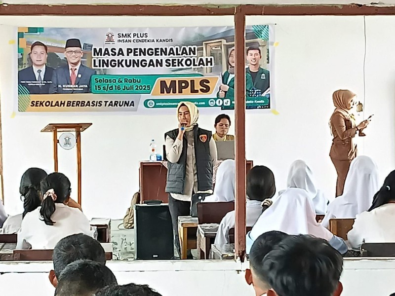 Polsek Kandis Gelar Sosialisasi Bahaya Narkoba dan Judi Online di SMK Plus Insan Cedekia Kandis