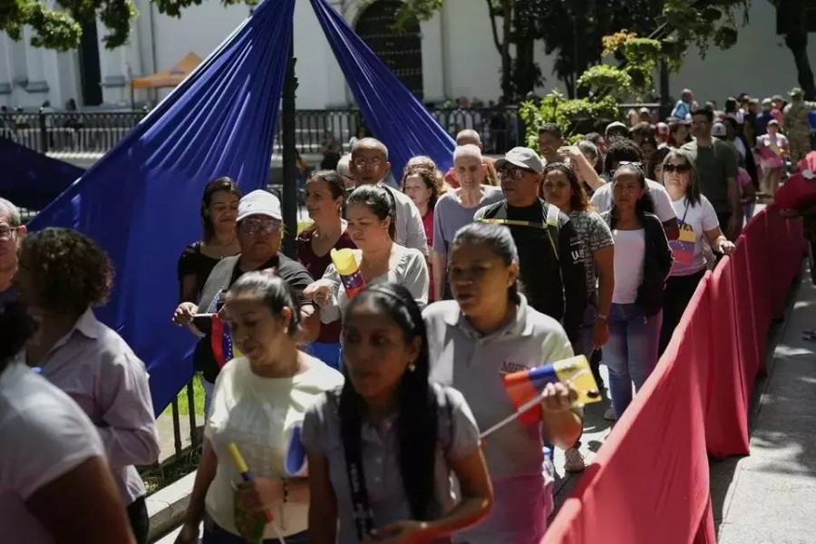 Warga Venezuela Lebih Takut Inflasi Ketimbang Diserang AS