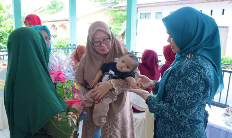 170 Paket Imunisasi Kejar dan Zero Dose Dibagikan ke Balita, Lansia, Bumil serta Remaja di Rupat